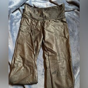 Shiny Metallic Leggings